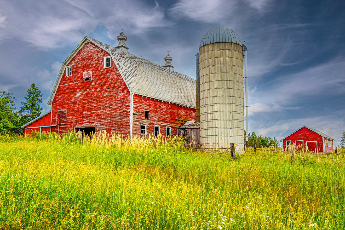 Big Red Barn Fabric Panel - FAR-008C