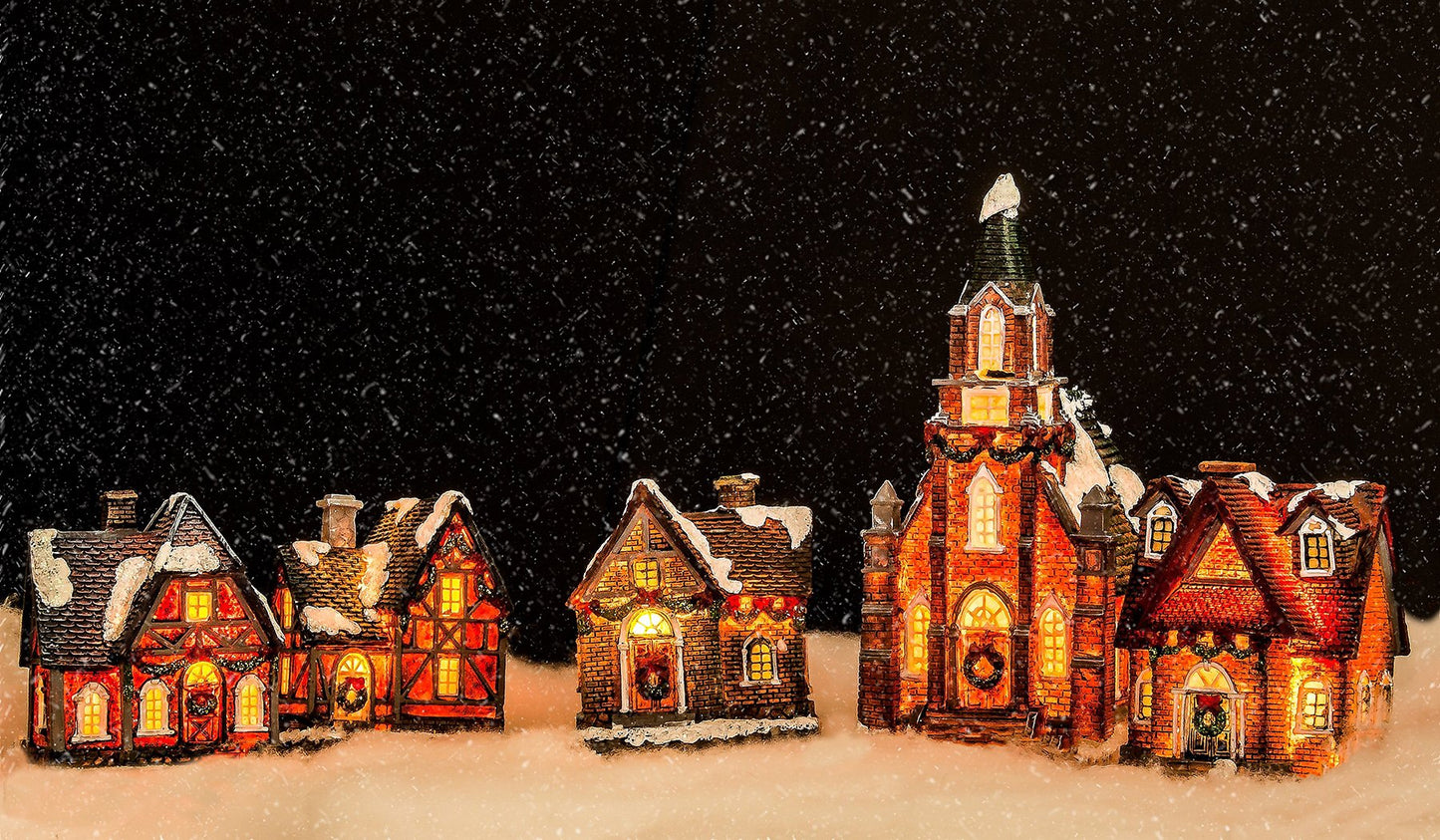 Christmas Village Fabric Panel - HOL-007C