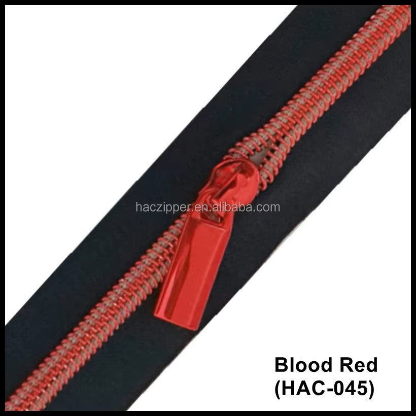 Z-119R - Black Tape/Metalic Red Teeth Size 5 - 3 yards / 2.75 meters (180 inches / 275 cm)
