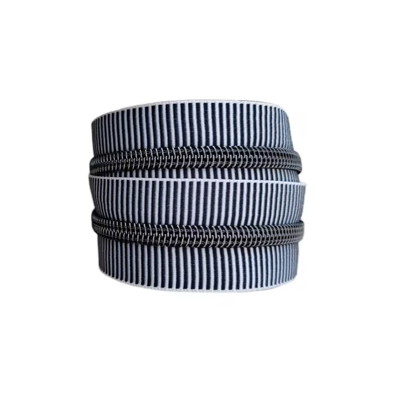Z-119G - Dark Navy Stripe Tape/Metalic Gunmetal Teeth Size 5 - 3 yards / 2.75 meters (180 inches / 275 cm)