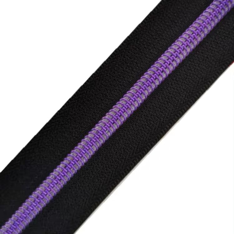 Z-119V - Black Tape/Metalic Purple Teeth Size 5 - 3 yards / 2.75 meters (180 inches / 275 cm)